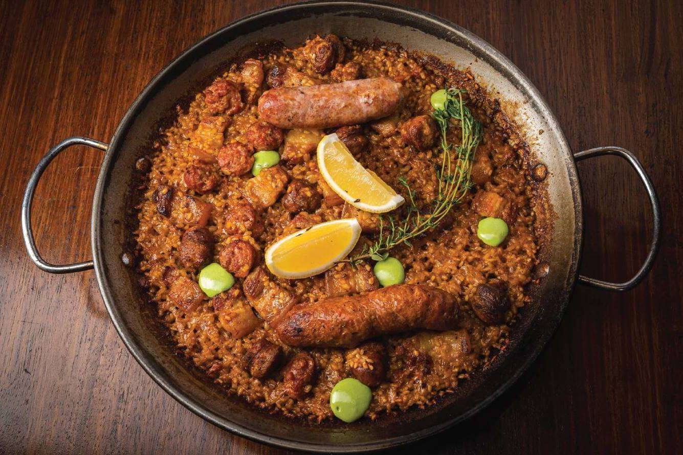 Montanes (Chorizo, Panceta, Butifarra)