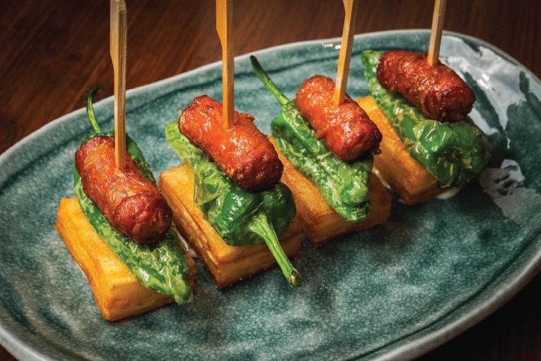 Pintxos de chistorra con milhoja de patata